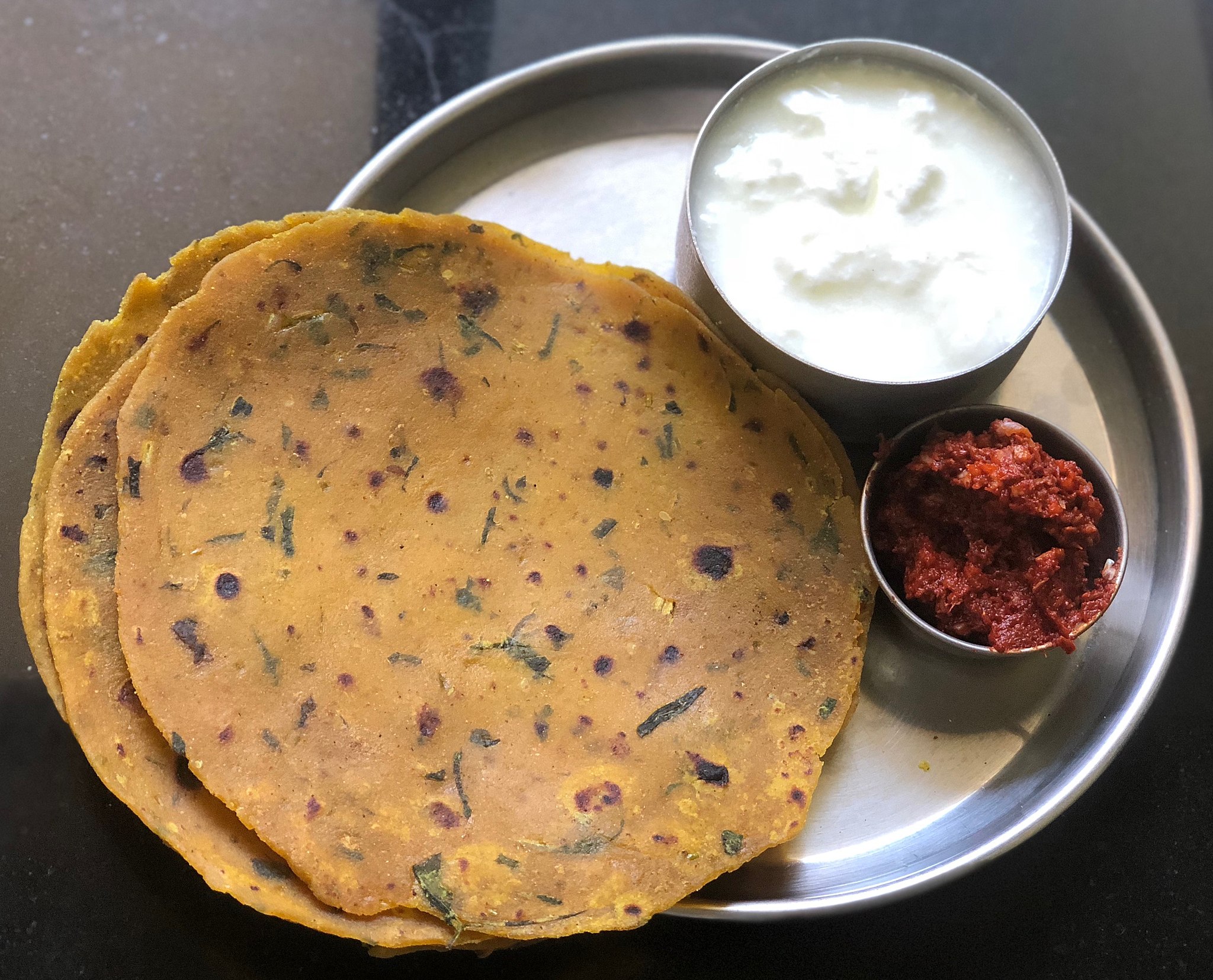 Delicious Methi Thepla Recipe for Breakfast or Travel